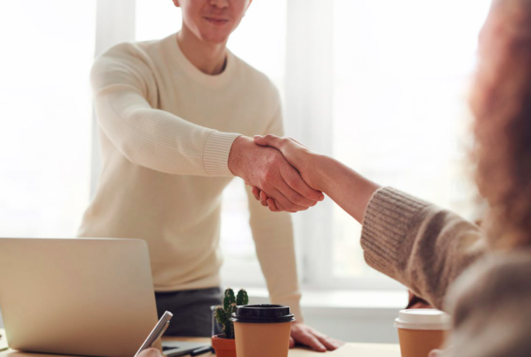 The Benefits of Building a Strong Relationship With Your Customers